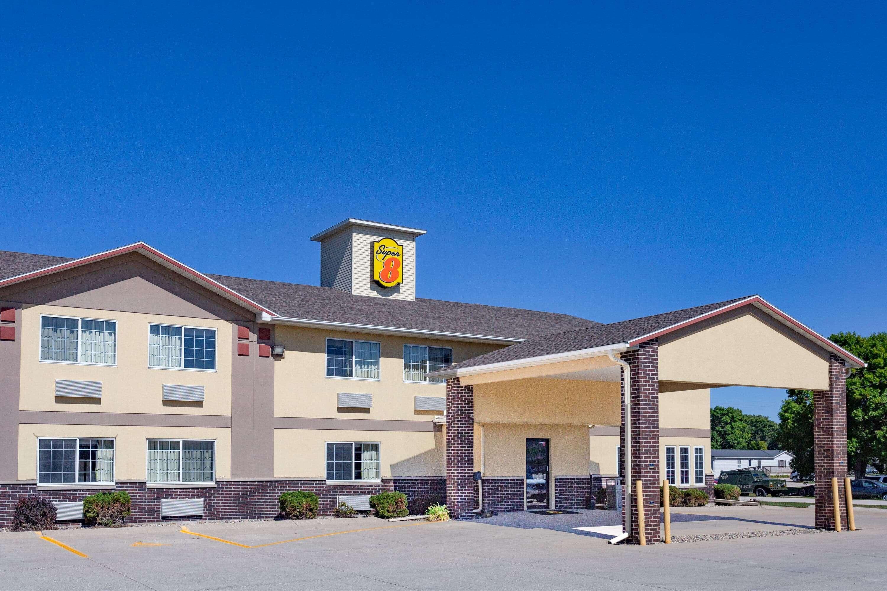 Super 8 By Wyndham Emmetsburg Hotel Exterior foto